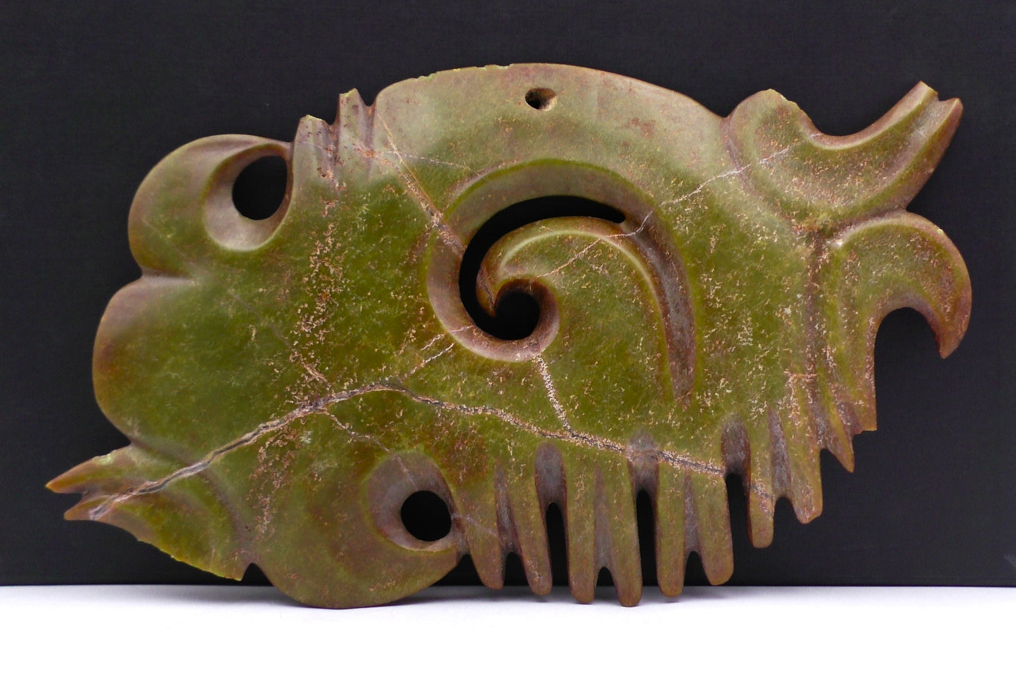 LARGE NEPHRITE JADE CLOUD