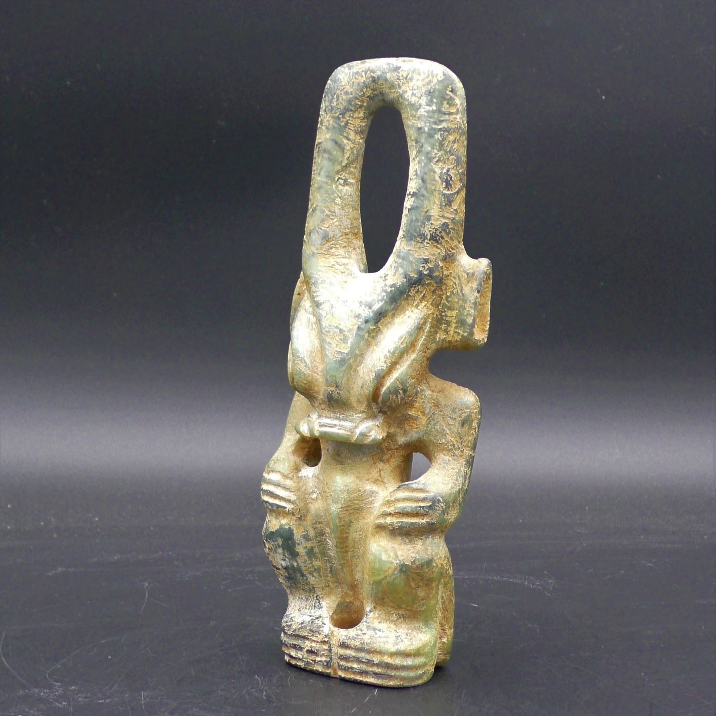 Hongshan figure - 20 cm - 0,5 Kg.