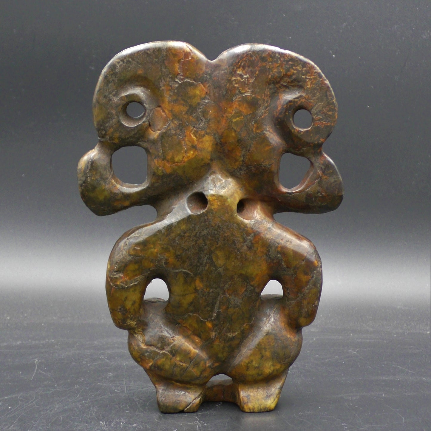 Hongshan figure - 19 cm. - 0,9 Kg.