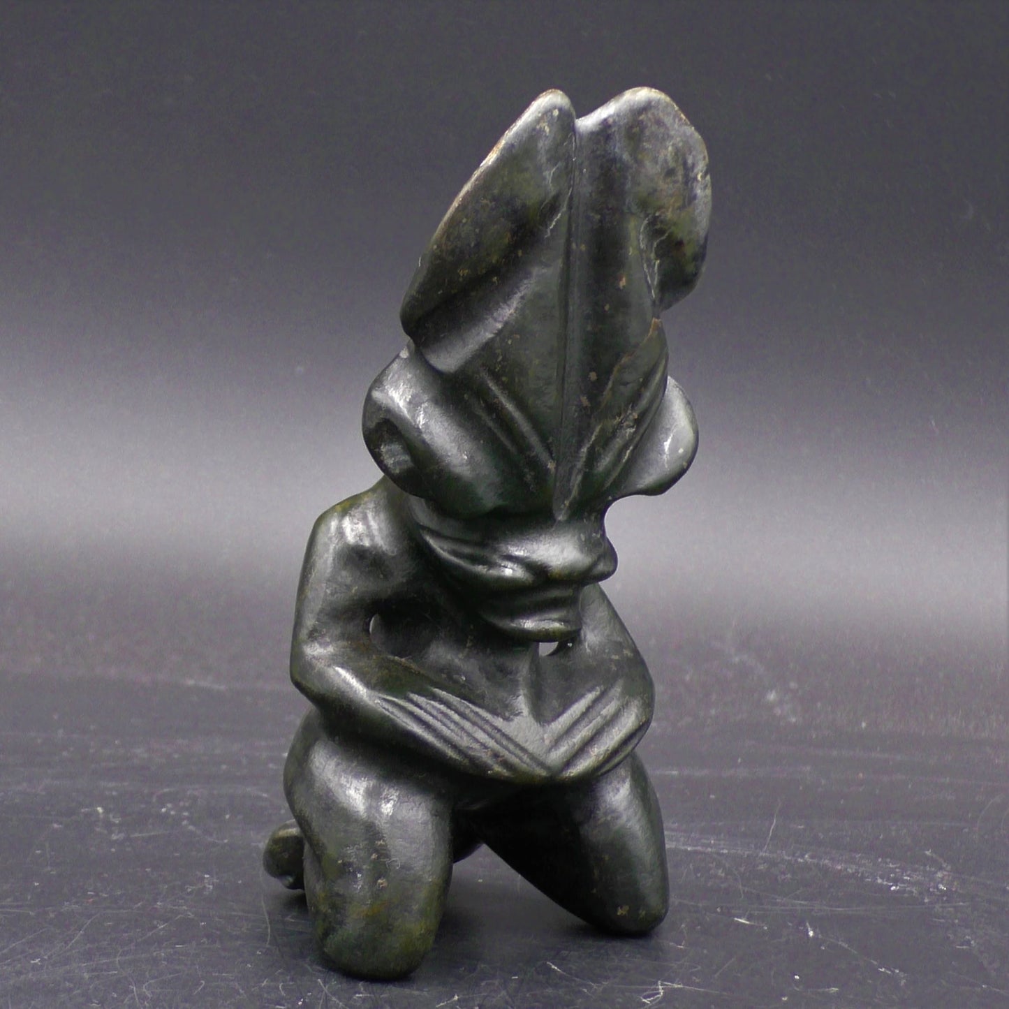 Hongshan Figure - 12 cm. - 0,2 Kg.